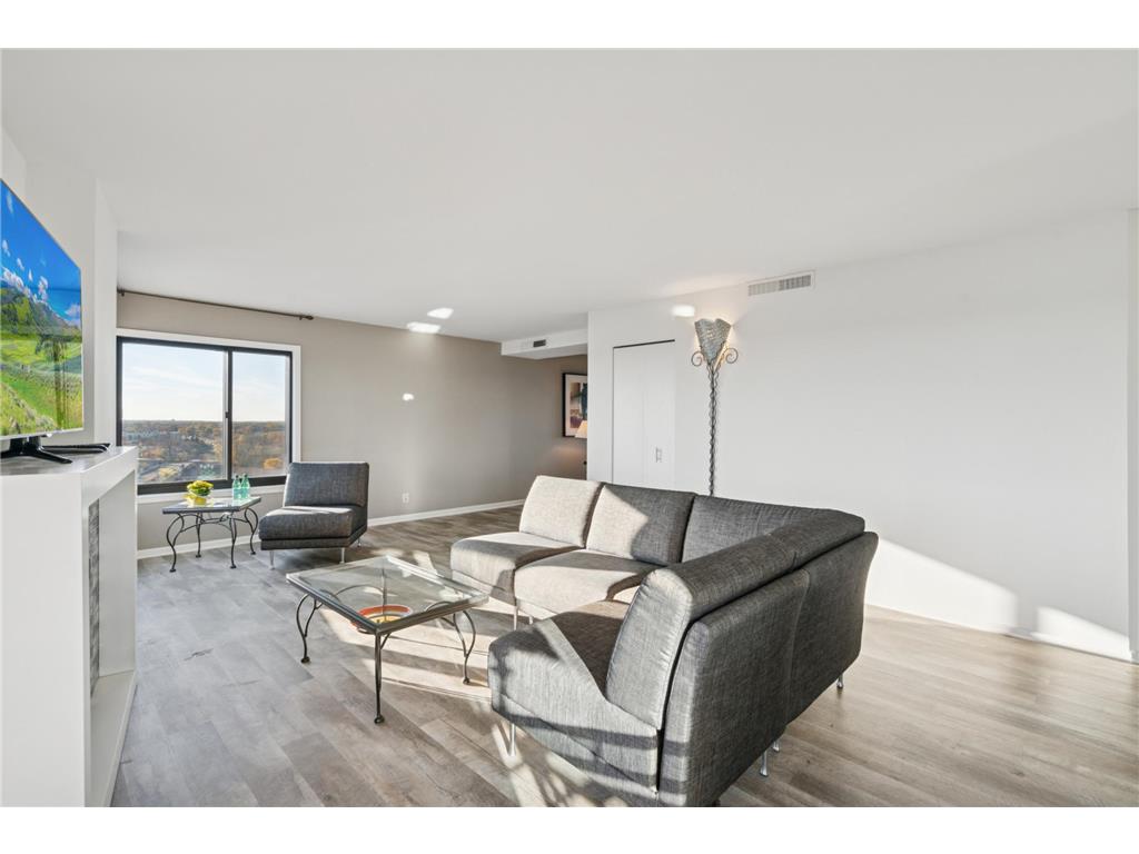 2950 Dean Parkway #1705 Minneapolis MN 55416 - Bde Maka Ska 6811482 image6