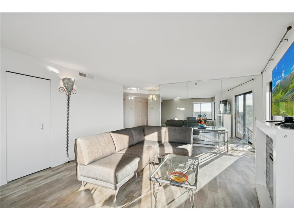 2950 Dean Parkway #1705 Minneapolis MN 55416 - Bde Maka Ska 6811482 image7