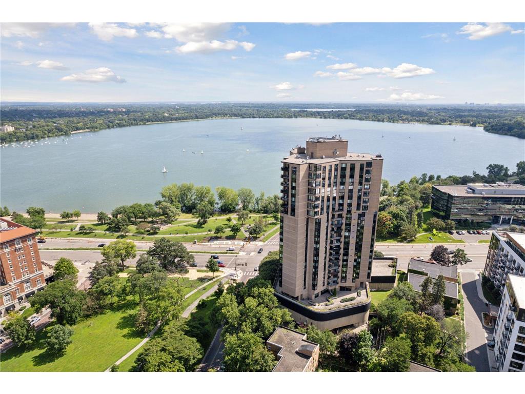 2950 Dean Parkway #1902 Minneapolis MN 55416 - Bde Maka Ska 6816503 image1