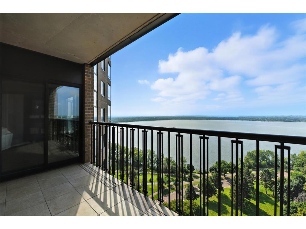 2950 Dean Parkway #2205 Minneapolis MN 55416 - Bde Maka Ska 7014216 image2