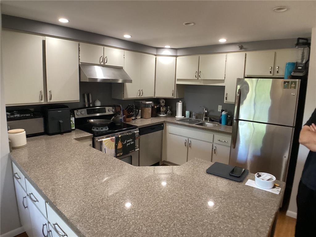 2950 Dean Parkway #604 Minneapolis MN 55416 7077970 image2