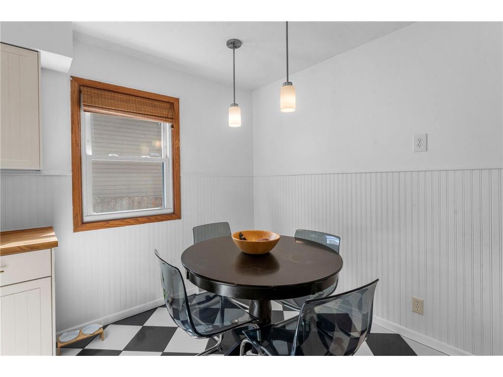 2951 Taylor Street NE Minneapolis MN 55418 7043240 image14