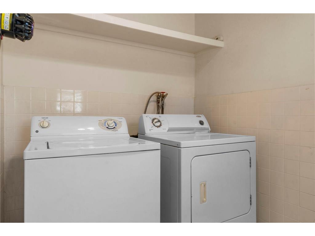 2951 Taylor Street NE Minneapolis MN 55418 7043240 image24