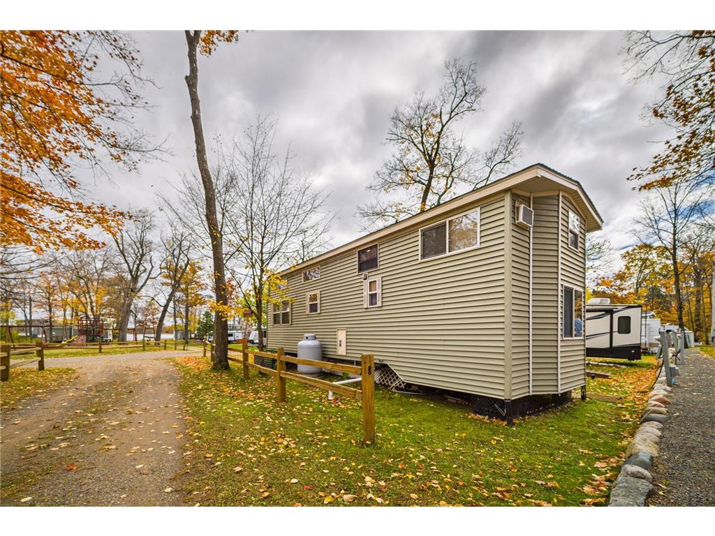 29510 US Hwy 169 #42 Aitkin MN 56431 - Hickory 6808604 image28
