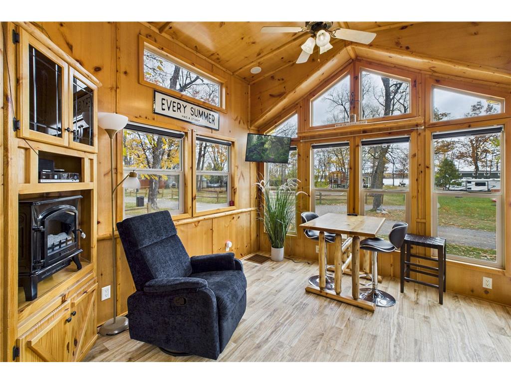 29510 US Hwy 169 #42 Aitkin MN 56431 - Hickory 6808604 image4