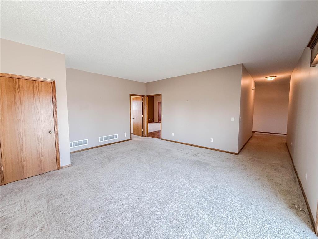 2953 9th Avenue SE Willmar Twp MN 56201 7045082 image19