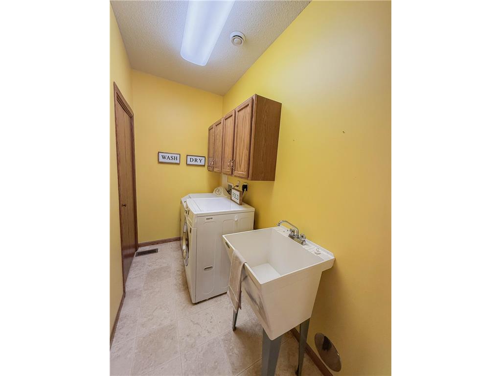 2953 9th Avenue SE Willmar Twp MN 56201 7045082 image20