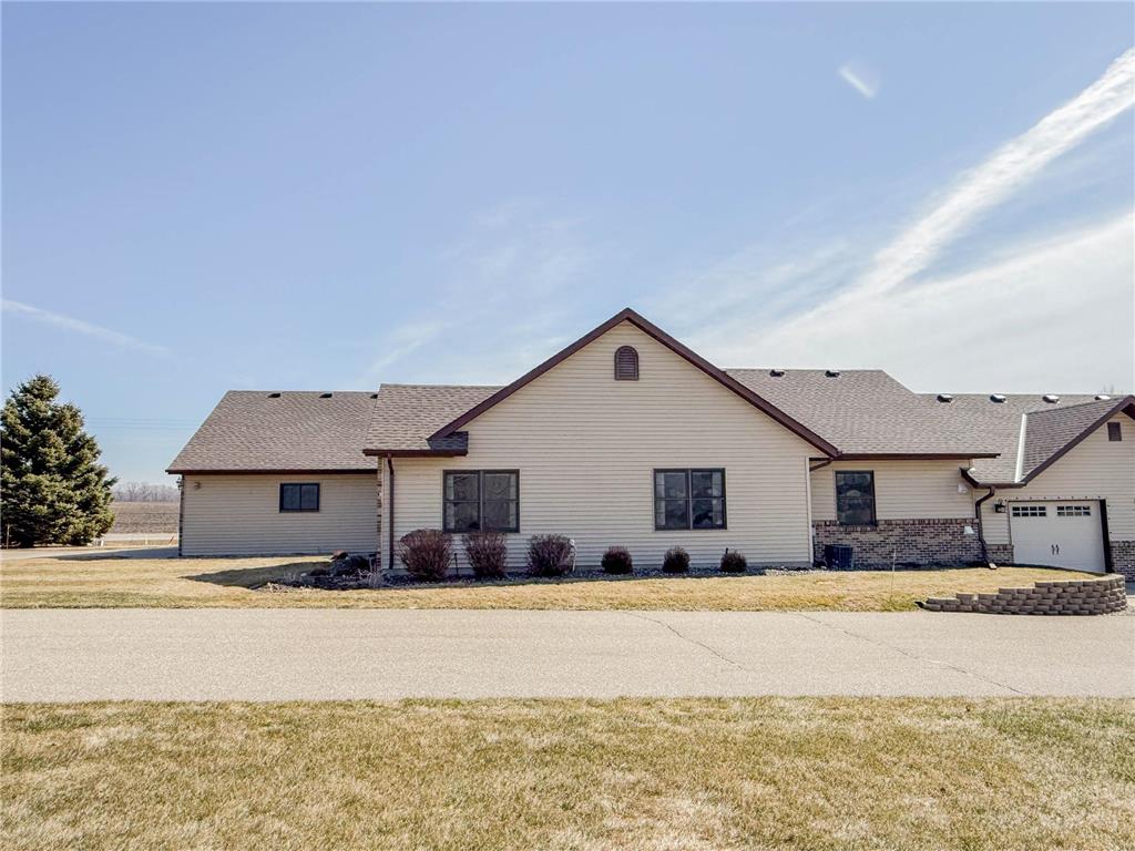 2953 9th Avenue SE Willmar Twp MN 56201 7045082 image3