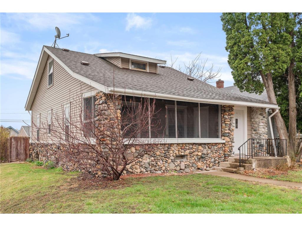 2954 Newton Avenue N Minneapolis MN 55411 6710620 image1