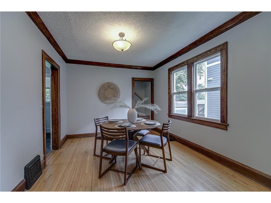 2954 Queen Avenue N Minneapolis MN 55411 7099422 image7