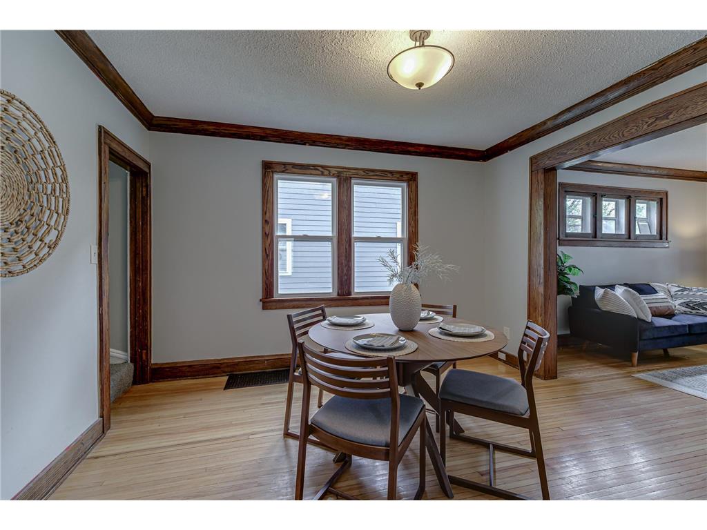 2954 Queen Avenue N Minneapolis MN 55411 7099422 image8