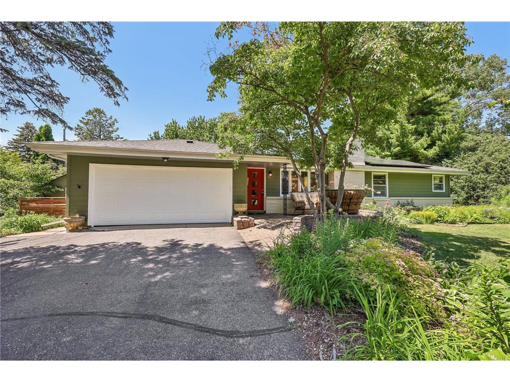 2955 Regent Avenue N Golden Valley MN 55422 7100263 image2