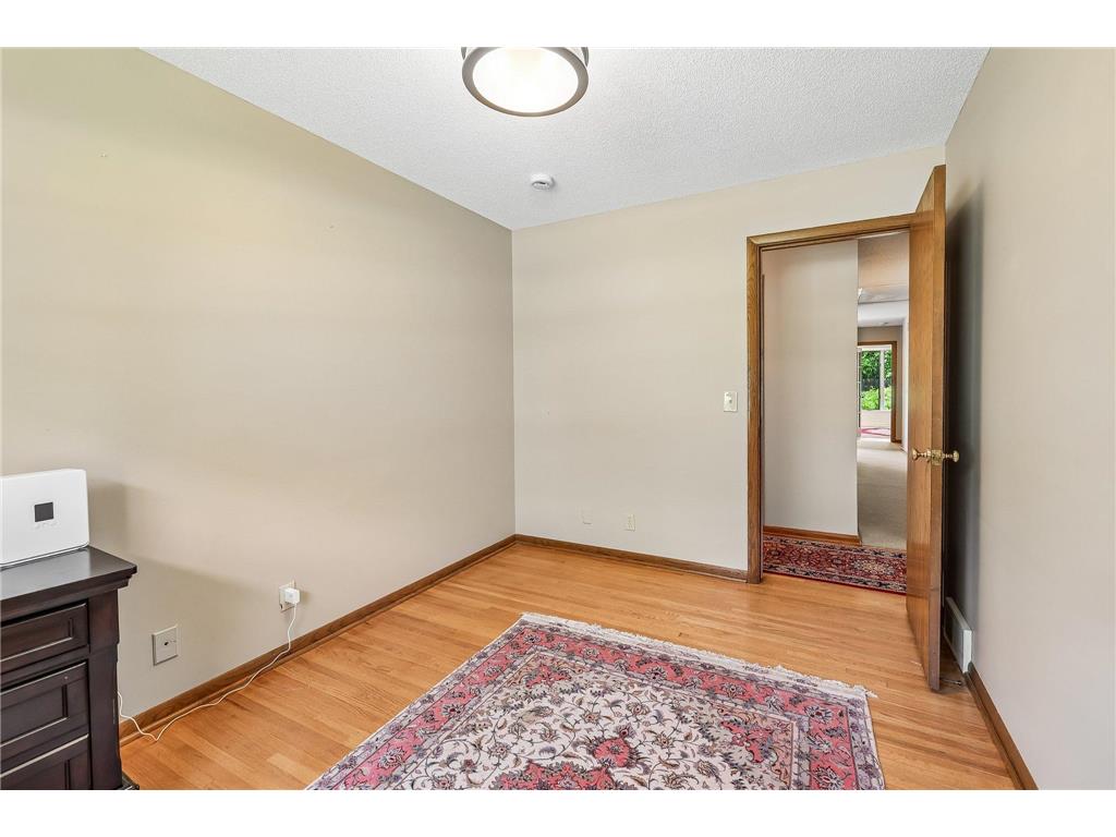 2955 Regent Avenue N Golden Valley MN 55422 7100263 image21