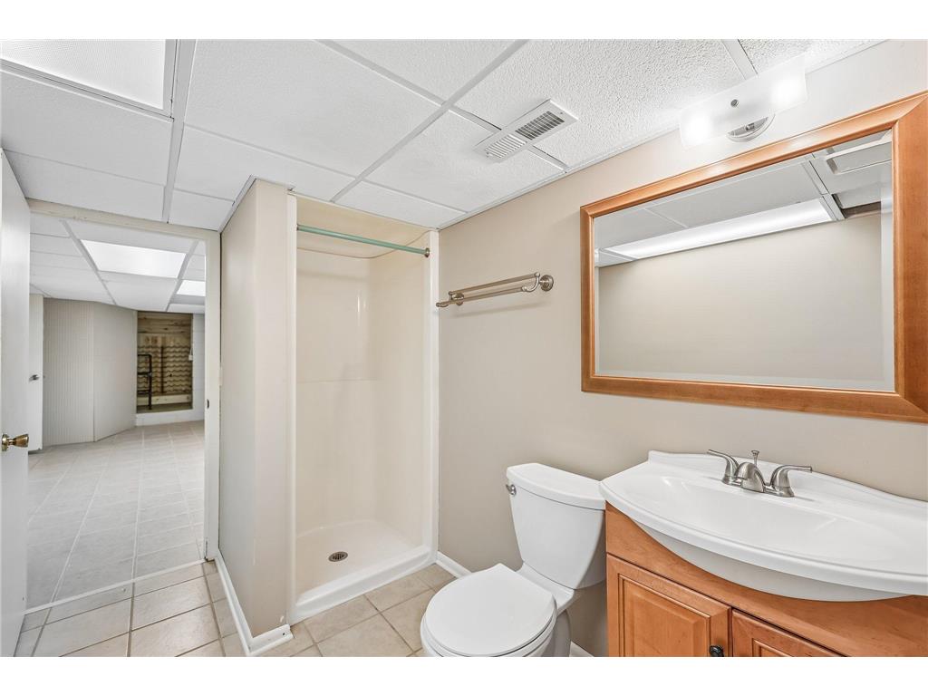 2955 Regent Avenue N Golden Valley MN 55422 7100263 image33