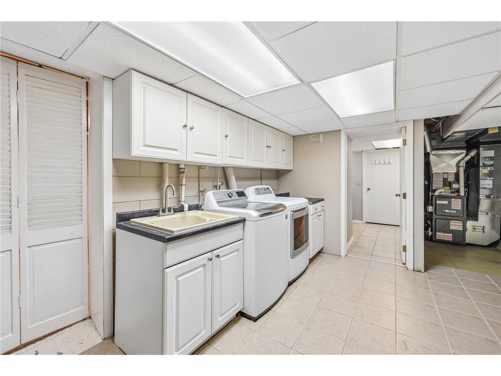 2955 Regent Avenue N Golden Valley MN 55422 7100263 image35