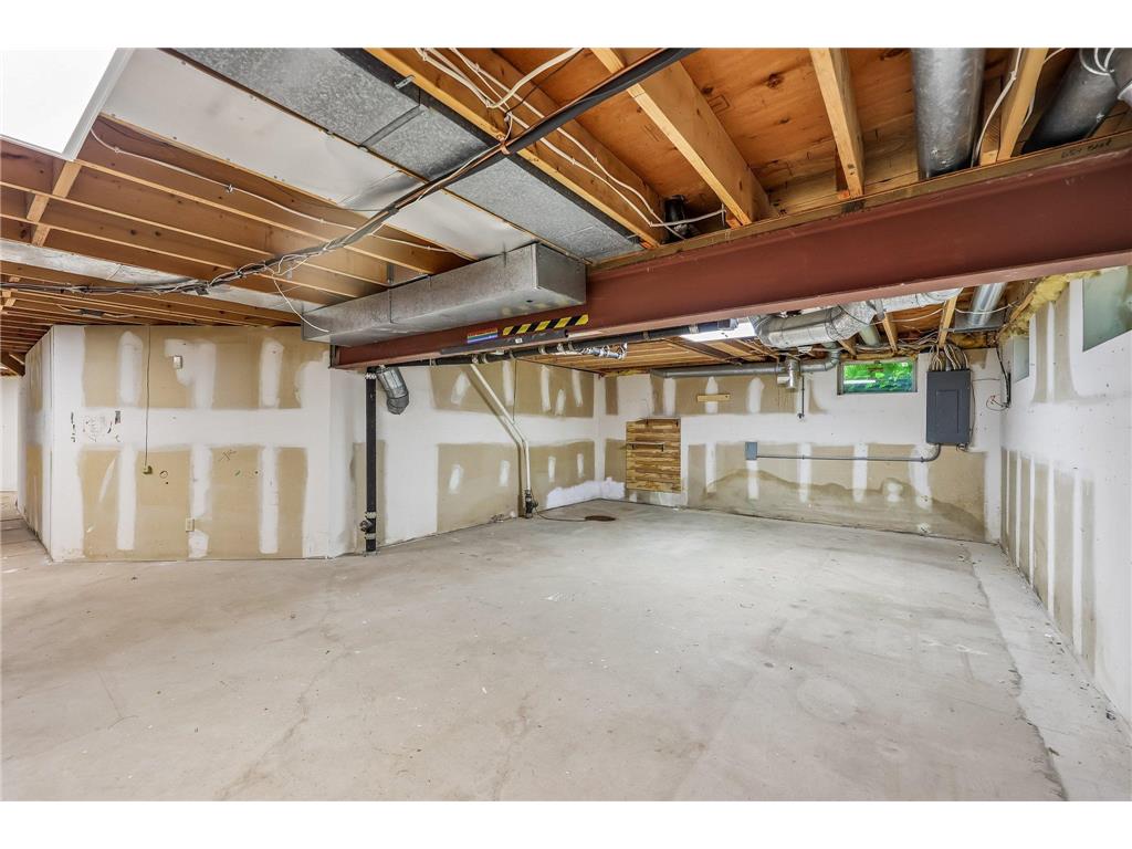2955 Regent Avenue N Golden Valley MN 55422 7100263 image37