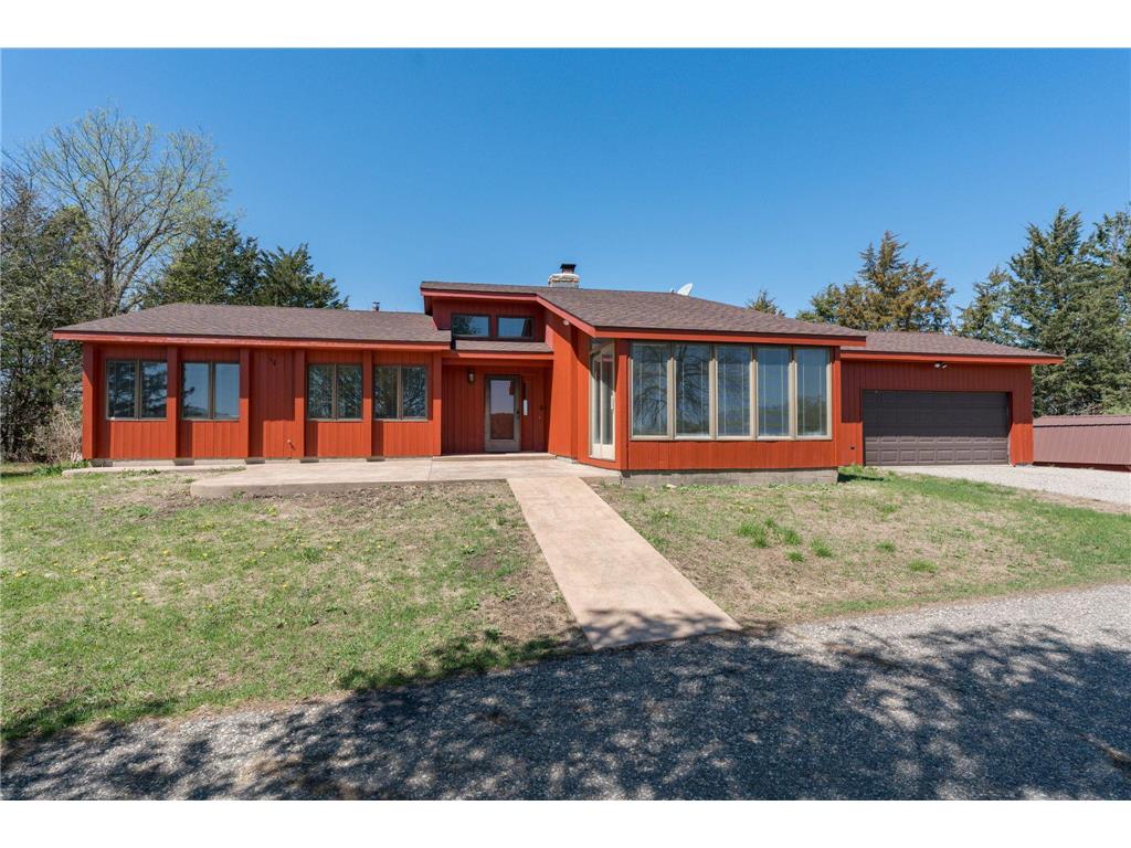 29558 Pumpkin Hill Road Tyrone Twp MN 56058 7064279 image1