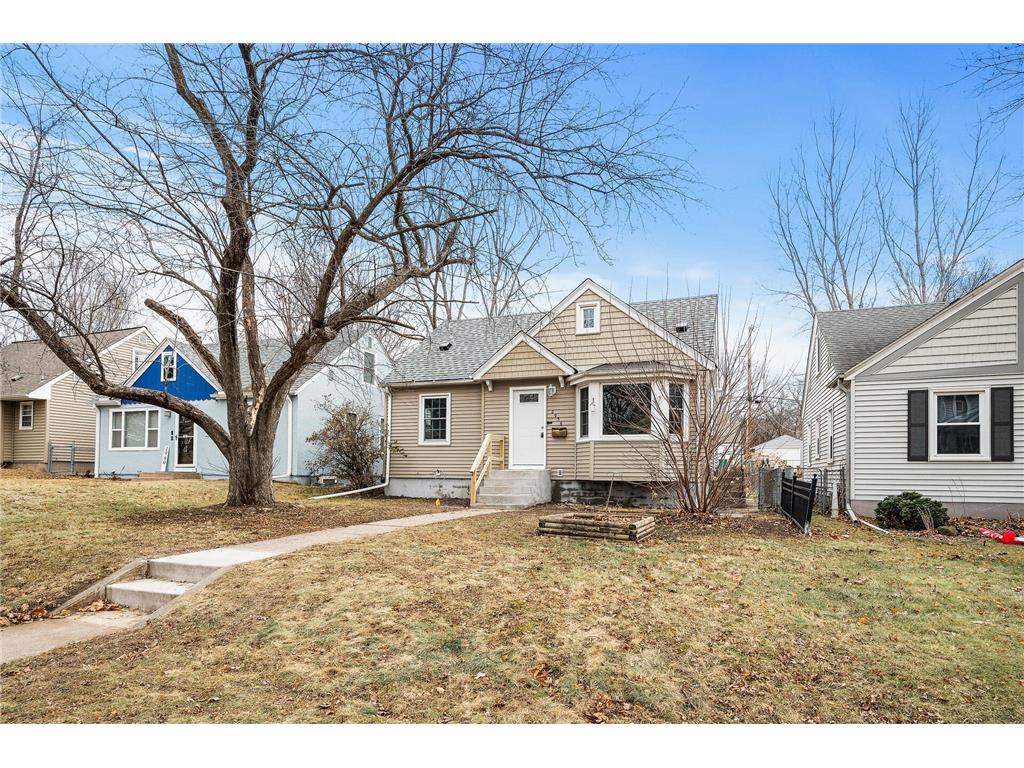 2956 Ewing Avenue N Robbinsdale MN 55422 6641614 image1