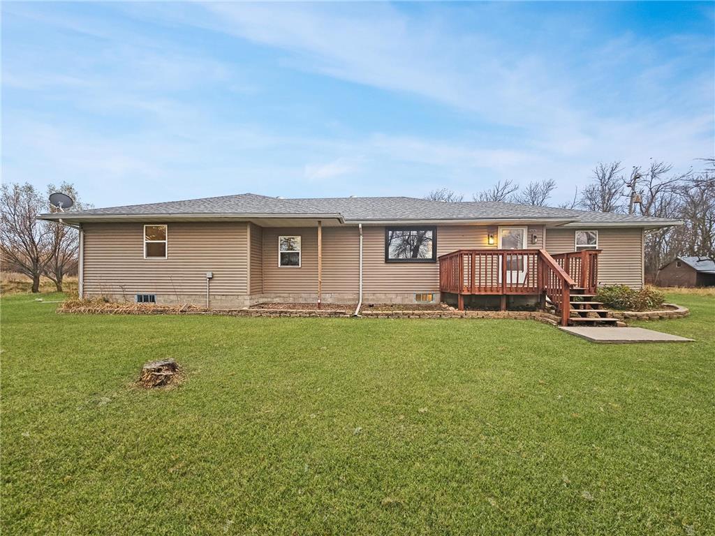 29587 470th Avenue Roseau MN 56751 6626064 image1