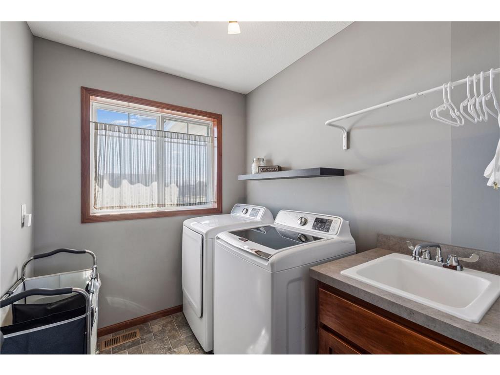 296 Krause Avenue W Delano MN 55328 7045177 image23