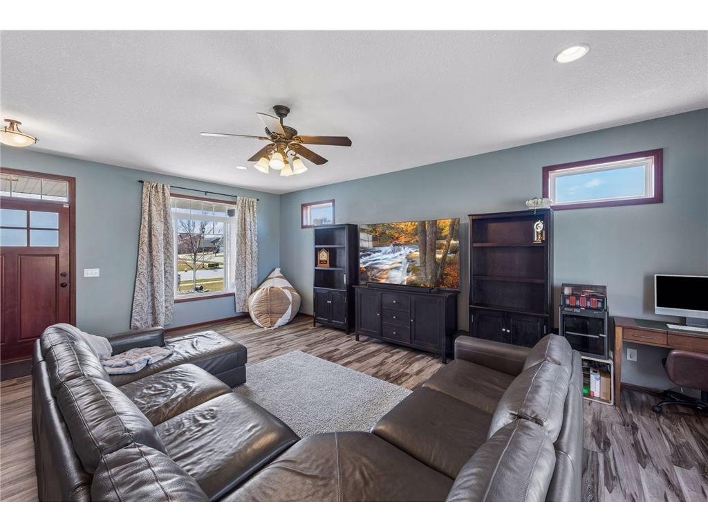 296 Krause Avenue W Delano MN 55328 7045177 image6