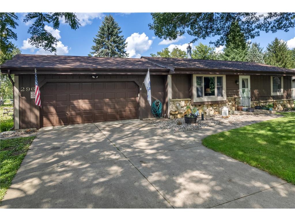 296 W 20th Street Buffalo City WI 54622 6782571 image1