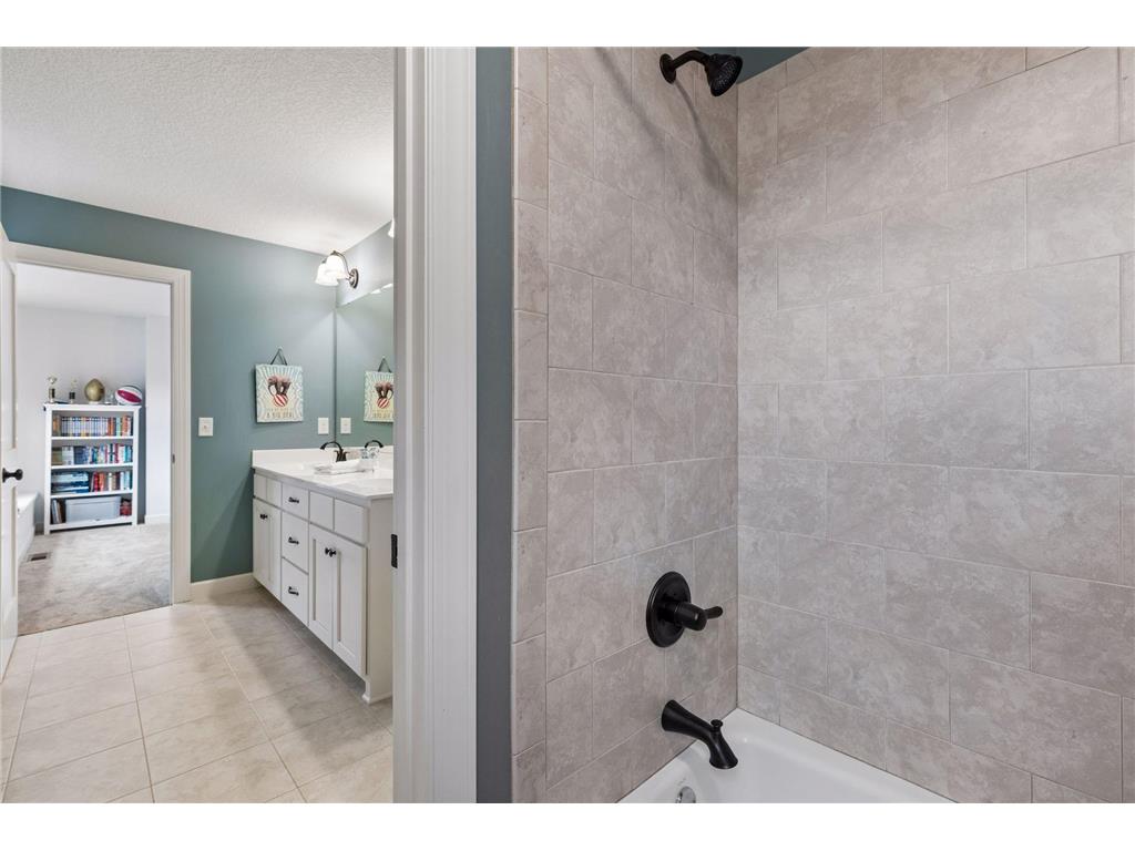 2960 122nd Court NE Blaine MN 55449 - Sunrise 7113897 image44
