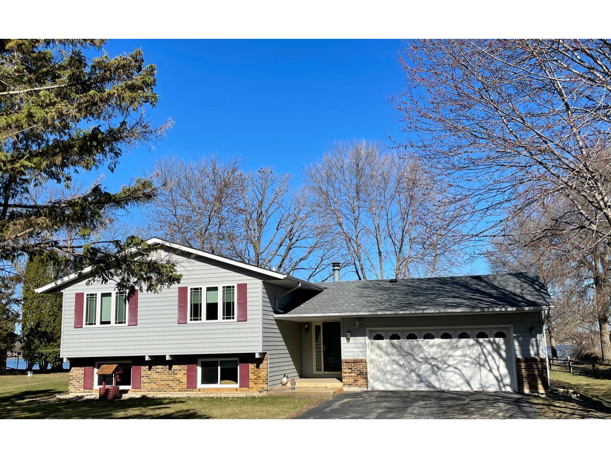 2960 47th Avenue Ne Willmar Mn 56201 Mls 5733778 Edina Realty