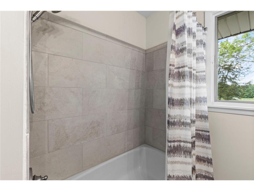 2961 201st Avenue NW Oak Grove MN 55011 7050479 image28