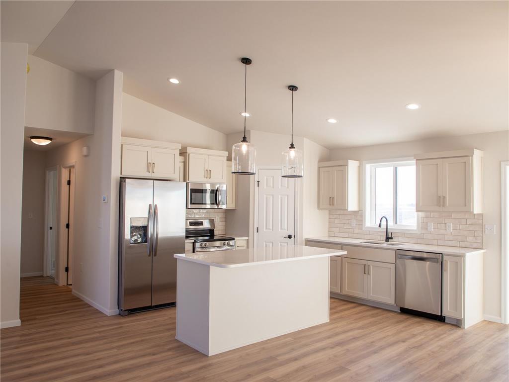 2962 74 Avenue S Fargo ND 58104 7017656 image3