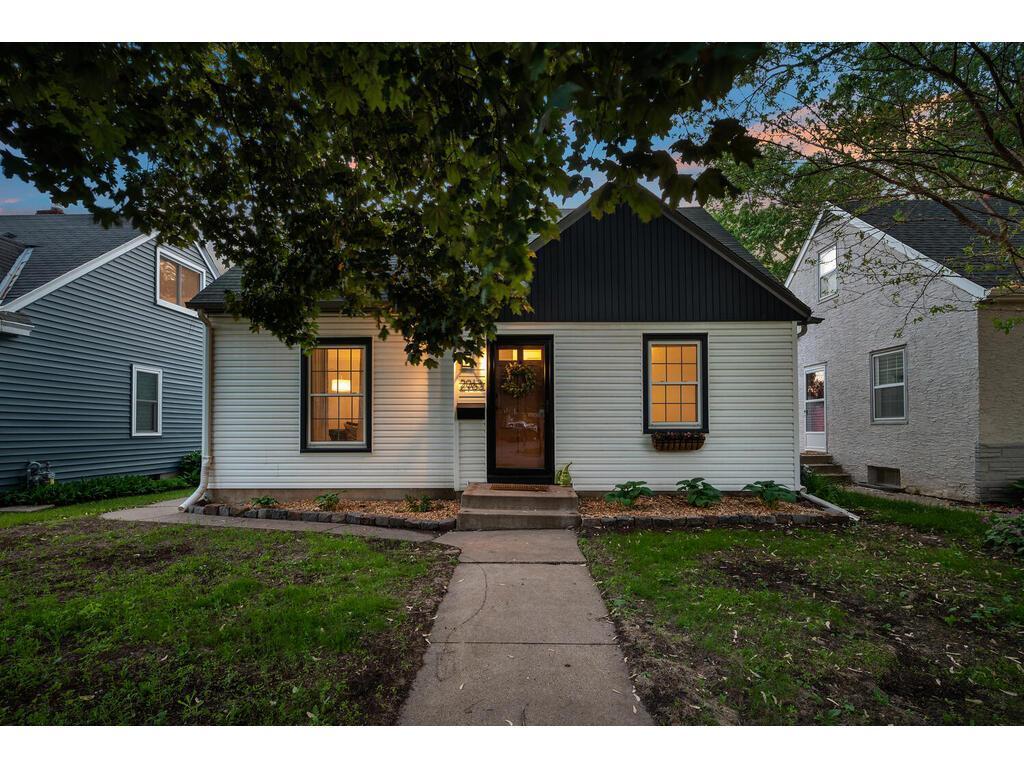 2963 Chowen Avenue N Robbinsdale MN 55422 6383964 image1