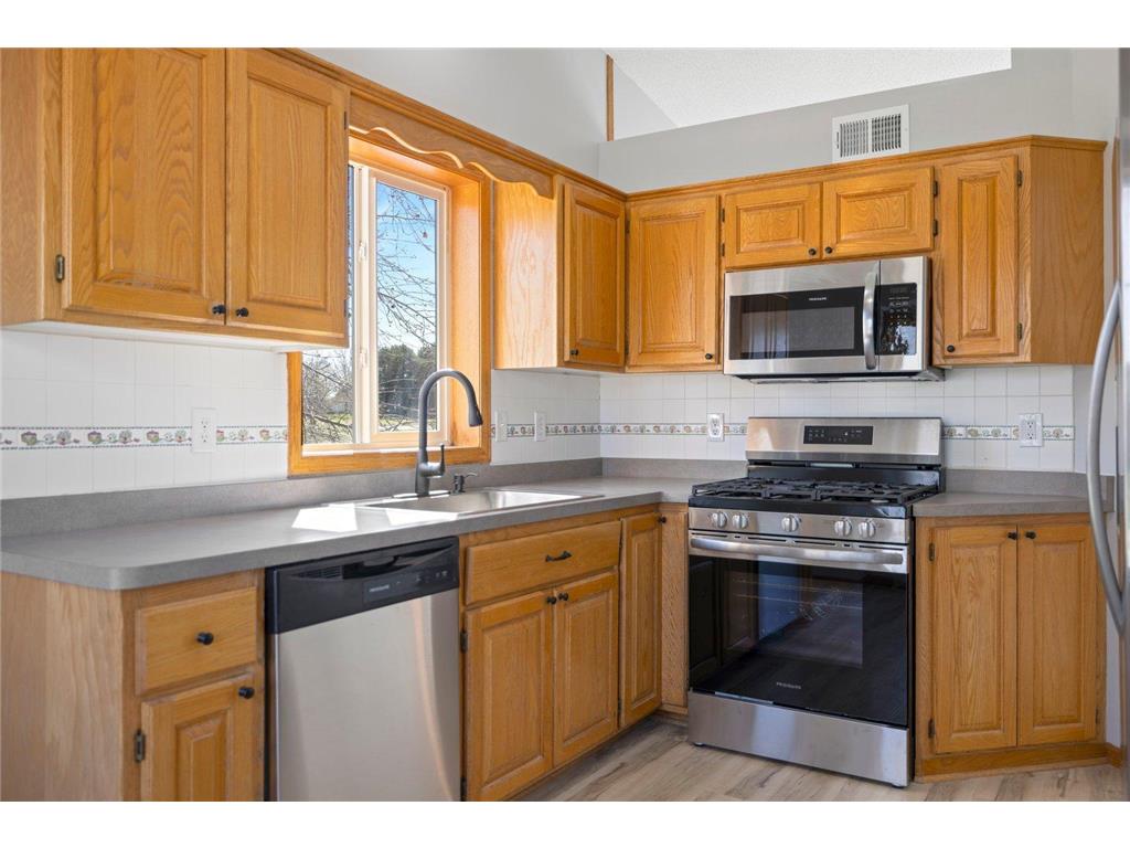 29640 Broadway Street Lindstrom MN 55045 7055351 image3