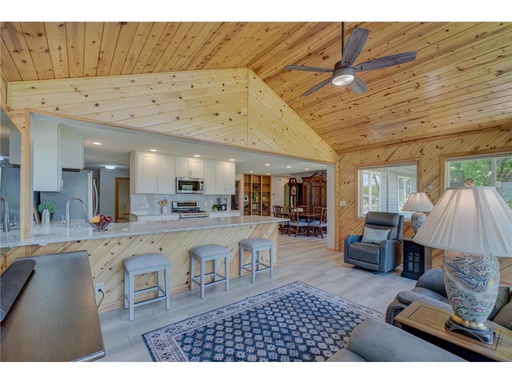 29645 Neal Avenue Lindstrom MN 55045 - South Center Lake 7063630 image11