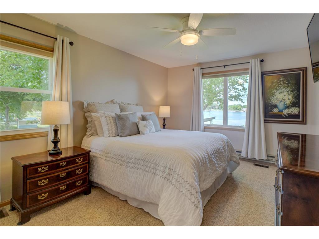 29645 Neal Avenue Lindstrom MN 55045 - South Center Lake 7063630 image16