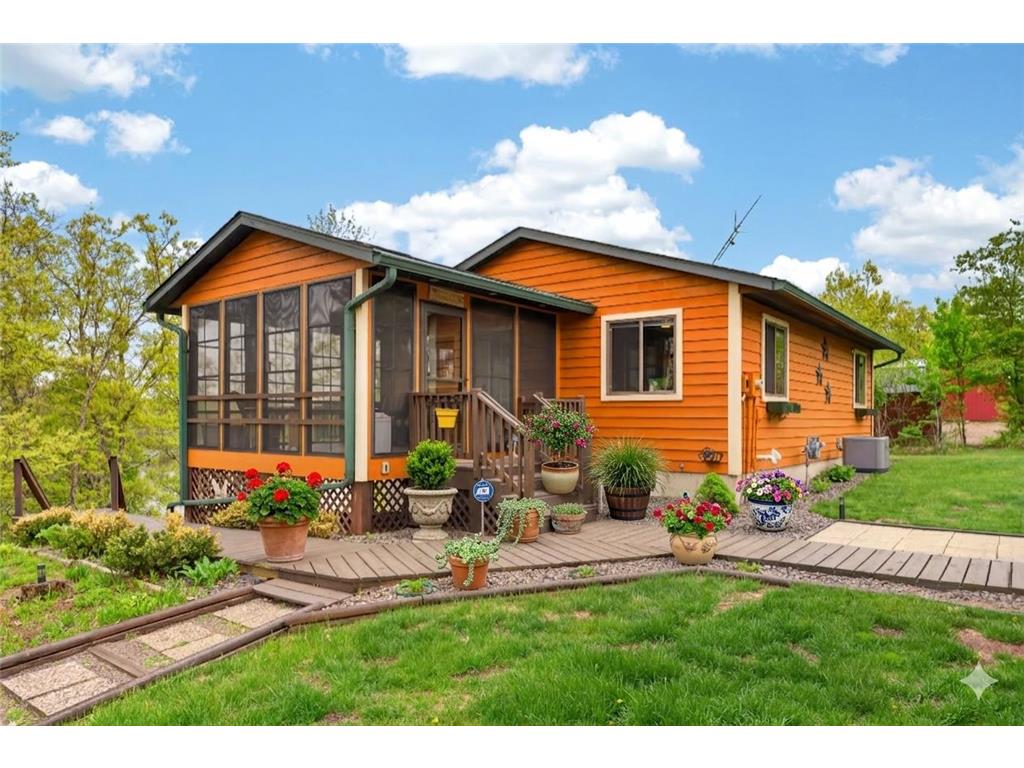 29656 State Road 35 Danbury WI 54830 - Long Lake 7081030 image1
