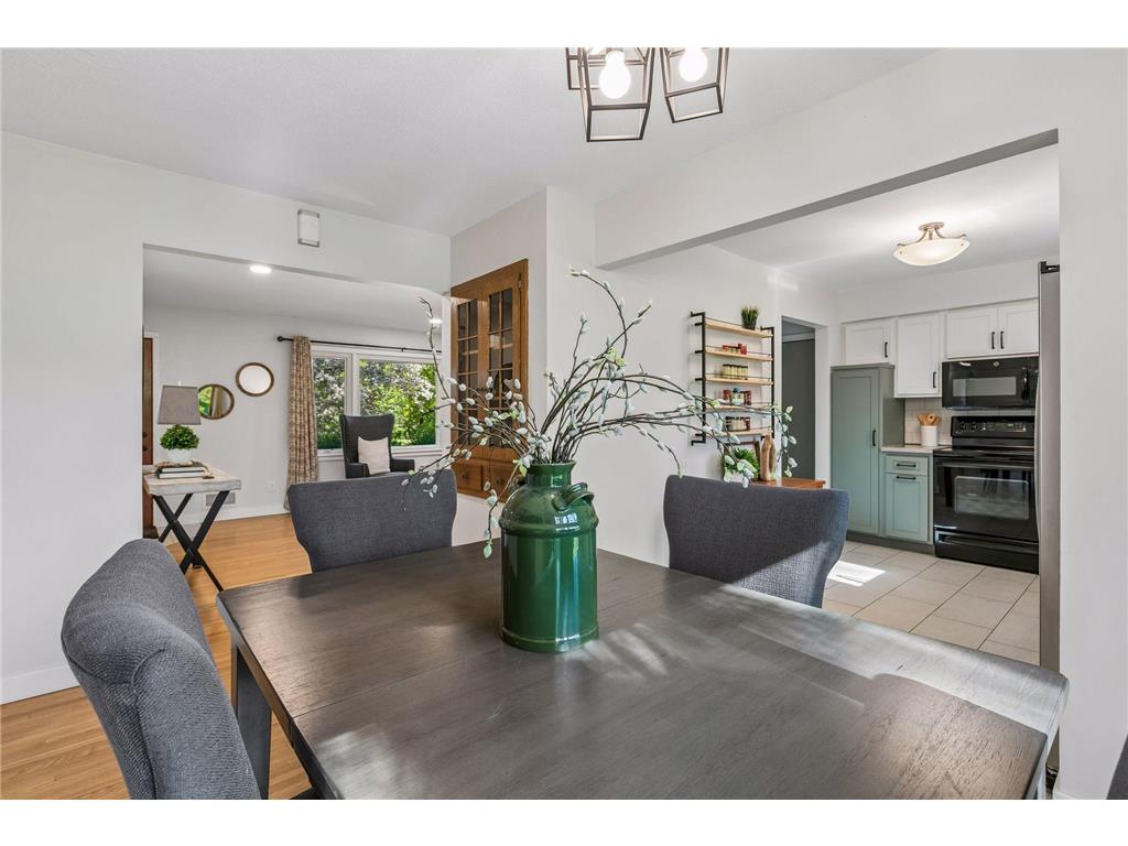 2966 Mildred Drive Roseville MN 55113 7083045 image6
