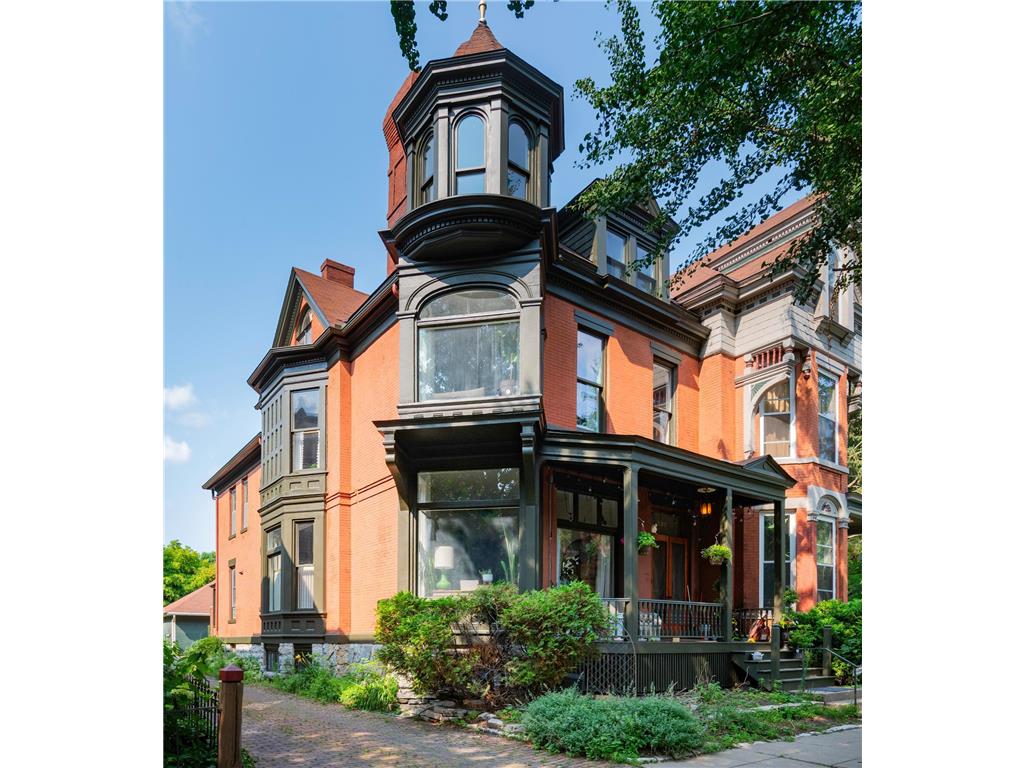 297 Laurel Avenue Saint Paul MN 55102 7033416 image1