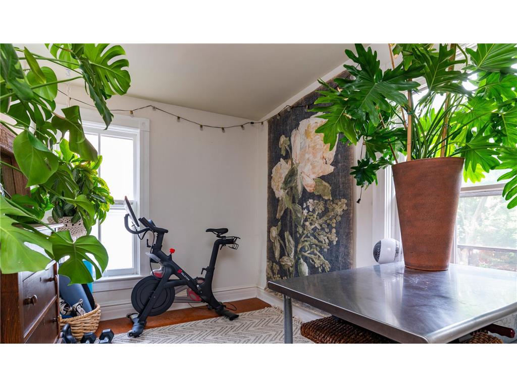 297 Laurel Avenue Saint Paul MN 55102 7033416 image30