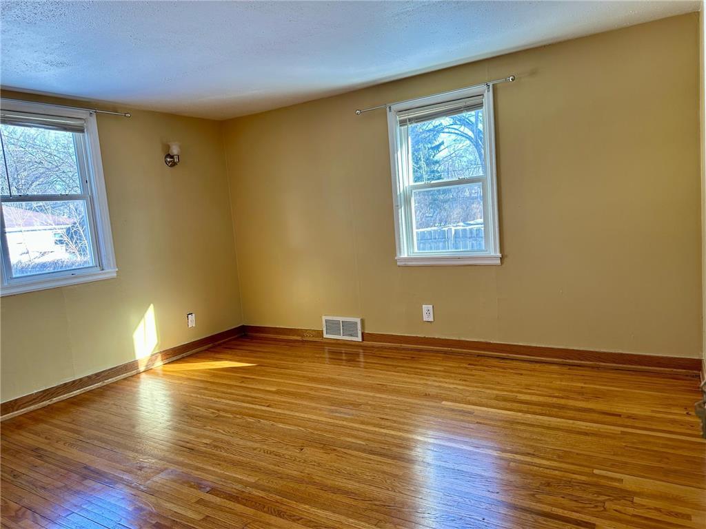 297 Maryland Avenue W Saint Paul MN 55117 7031417 image10