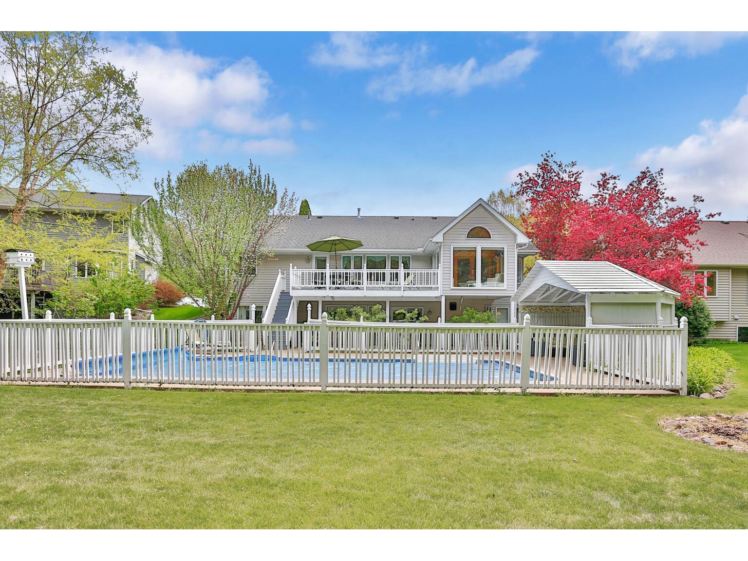 2970 Jordan Drive, Woodbury, MN, 55125 MLS 6019152 Edina Realty