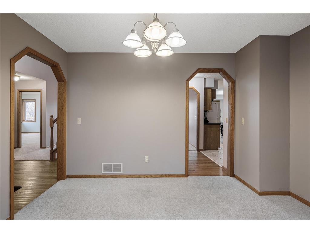 2970 Western Avenue N Roseville MN 55113 6777387 image14