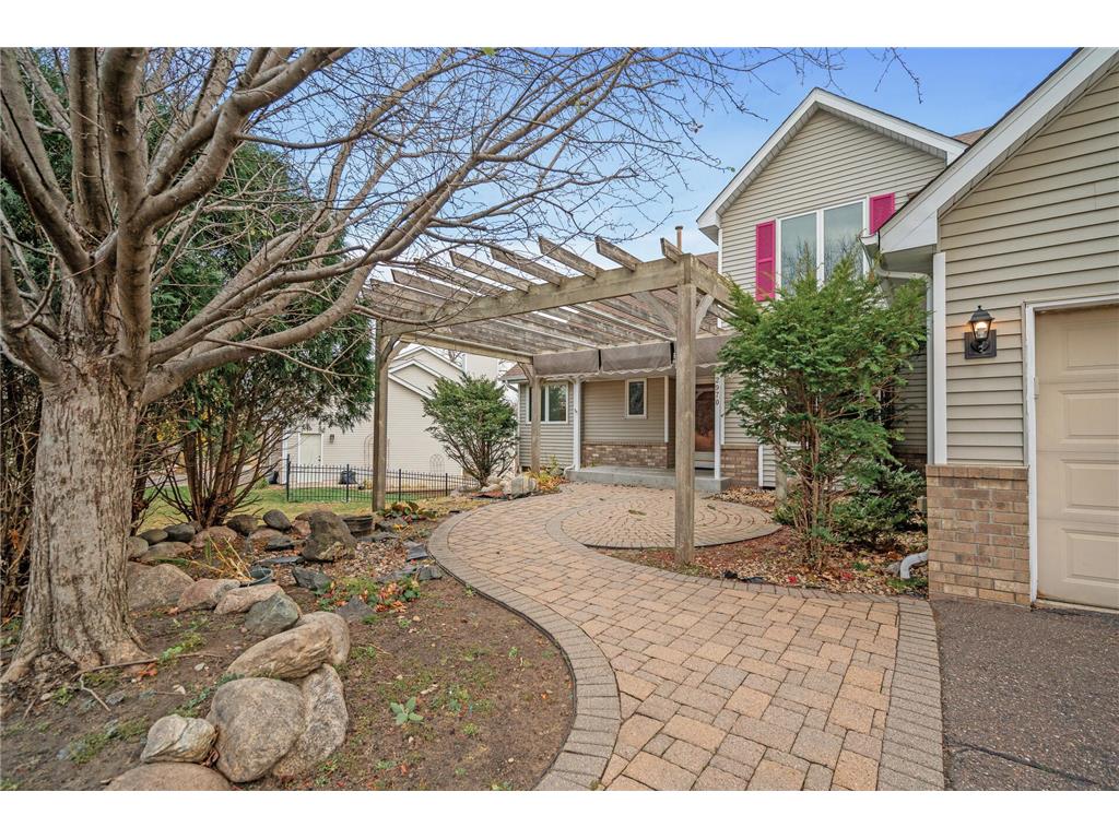 2970 Western Avenue N Roseville MN 55113 6777387 image2