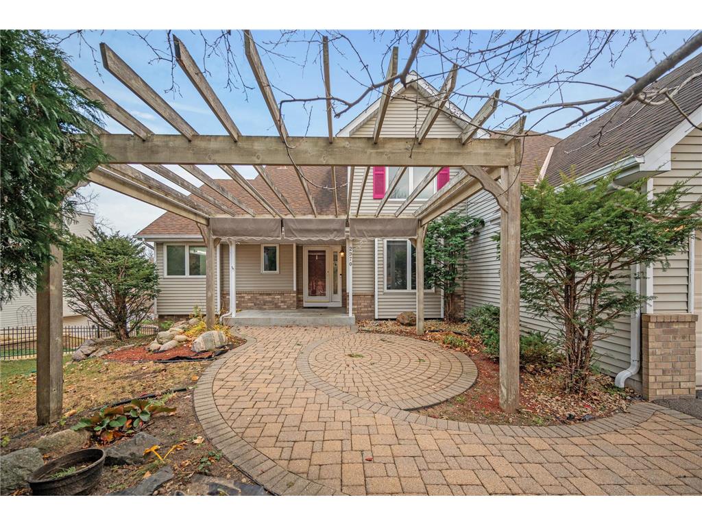 2970 Western Avenue N Roseville MN 55113 6777387 image3