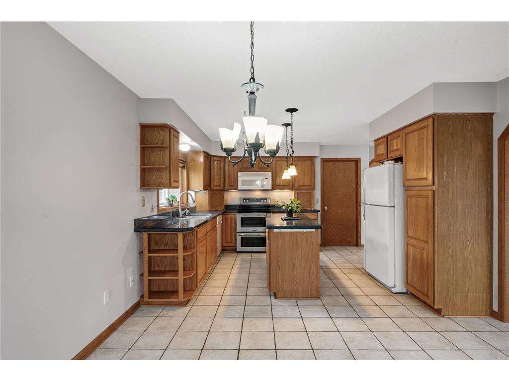 2970 Western Avenue N Roseville MN 55113 6777387 image33