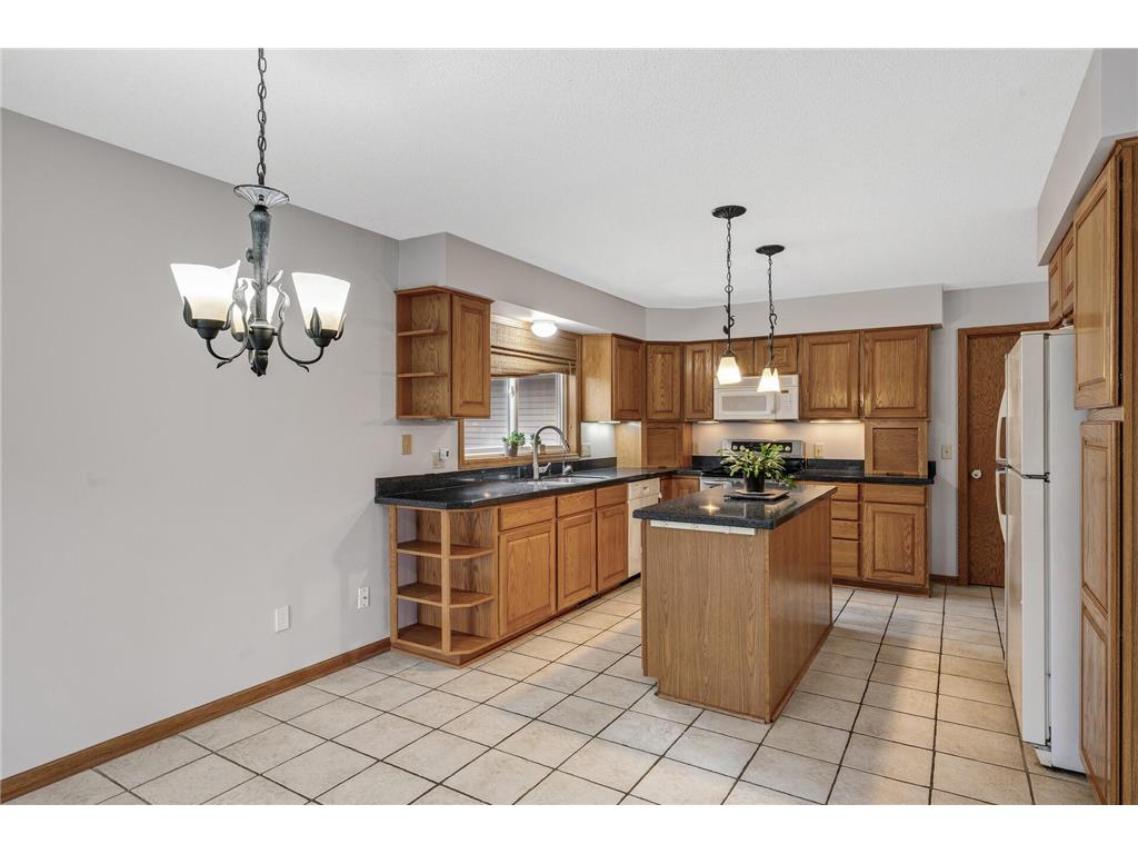 2970 Western Avenue N Roseville MN 55113 6777387 image34