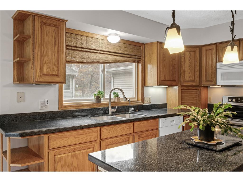 2970 Western Avenue N Roseville MN 55113 6777387 image37