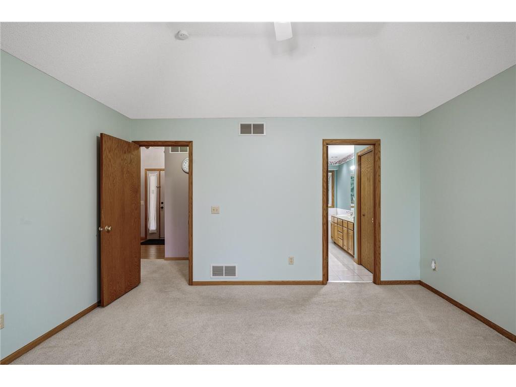 2970 Western Avenue N Roseville MN 55113 6777387 image46