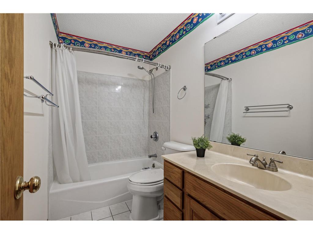 2970 Western Avenue N Roseville MN 55113 6777387 image62