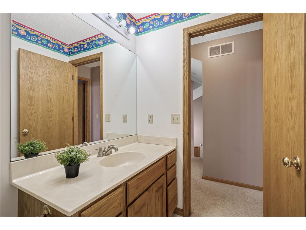 2970 Western Avenue N Roseville MN 55113 6777387 image63