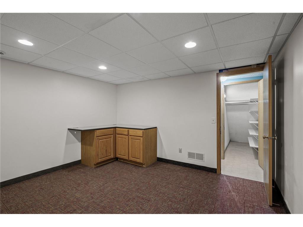 2970 Western Avenue N Roseville MN 55113 6777387 image75